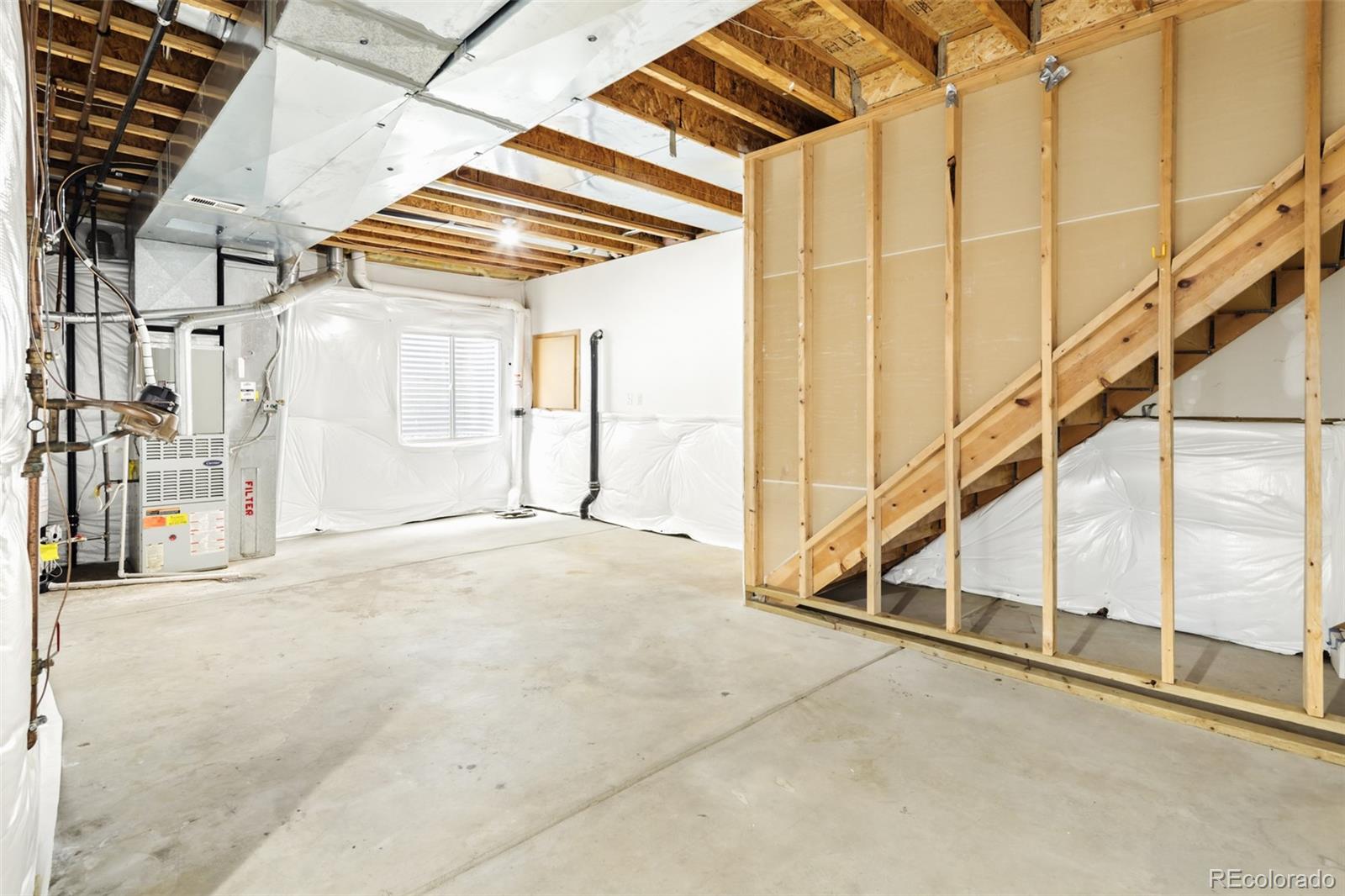 MLS Image #30 for 19926 e 40th place,denver, Colorado