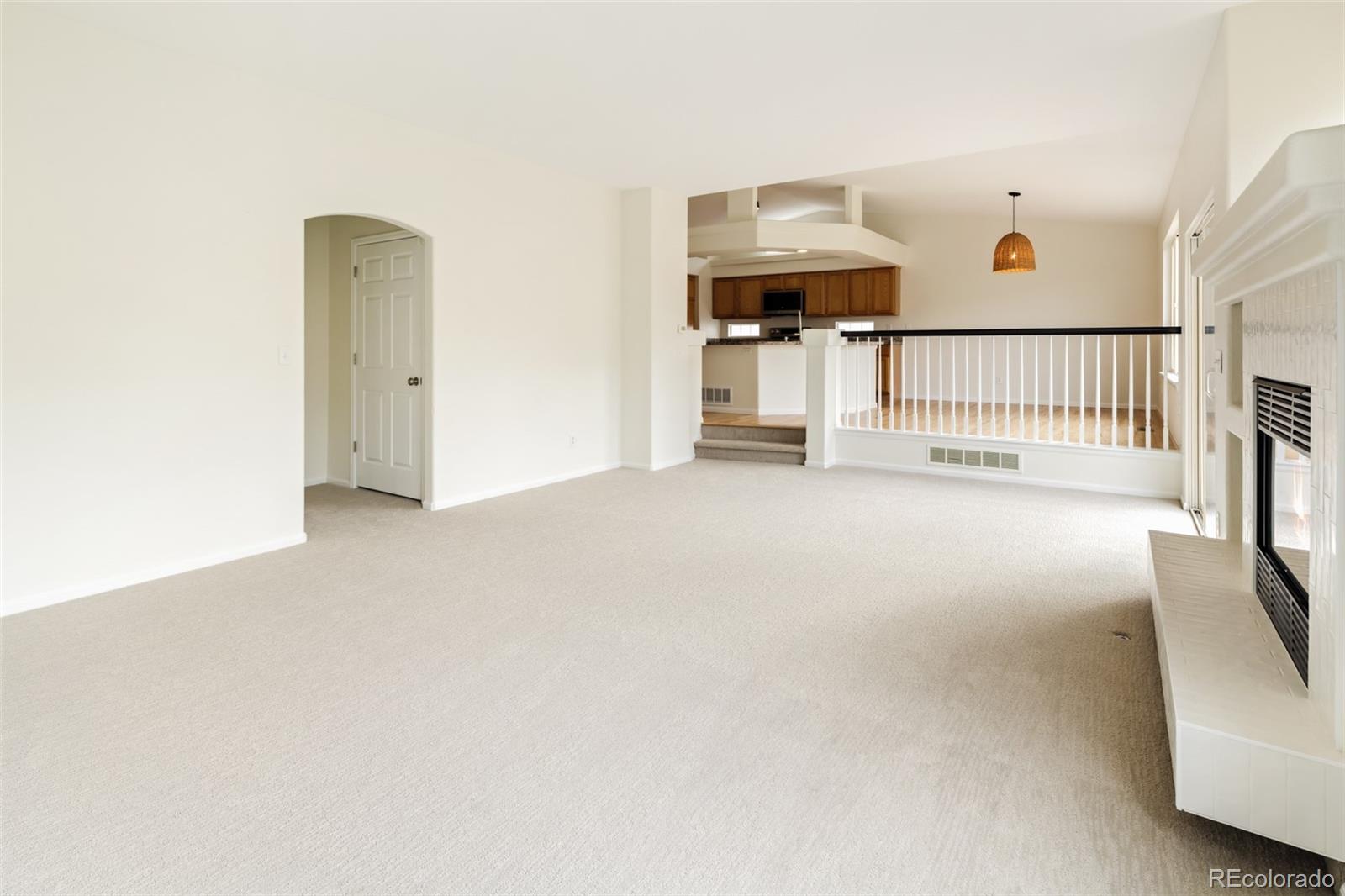 MLS Image #5 for 19926 e 40th place,denver, Colorado