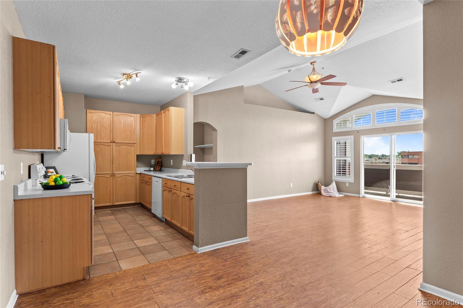 MLS Image #8 for 14241 e 1st drive,aurora, Colorado