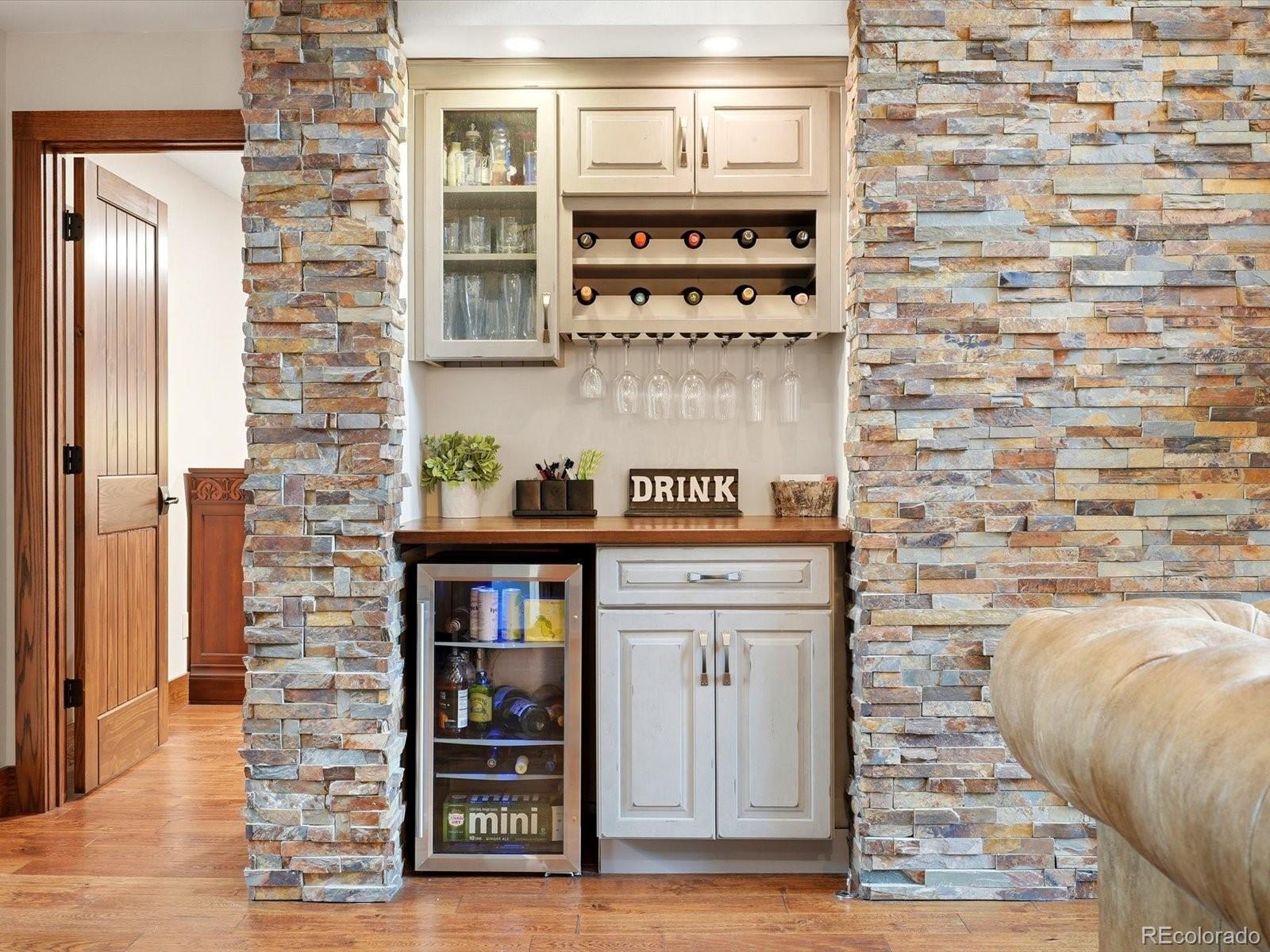 MLS Image #18 for 3697 e euclid avenue,littleton, Colorado