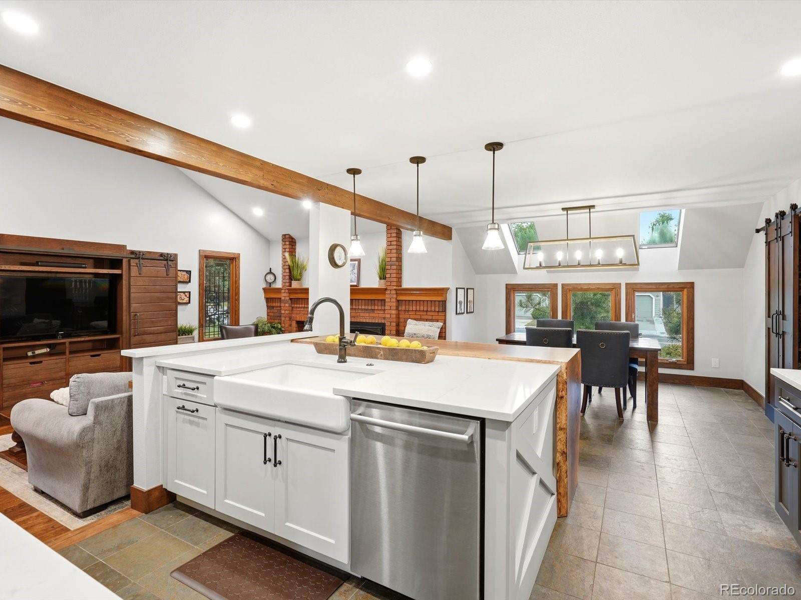 MLS Image #9 for 3697 e euclid avenue,littleton, Colorado