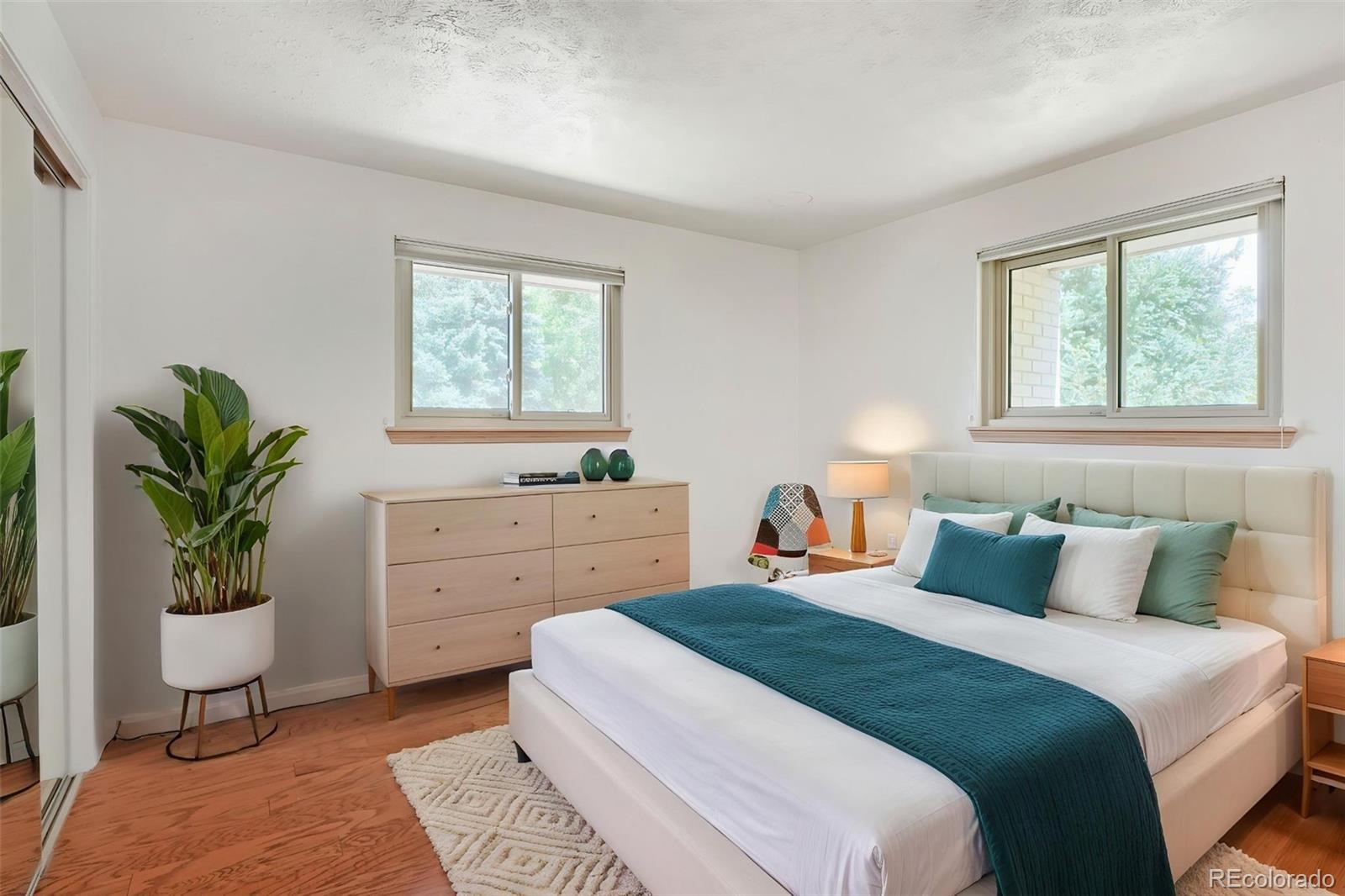 MLS Image #16 for 1268 s independence street,denver, Colorado