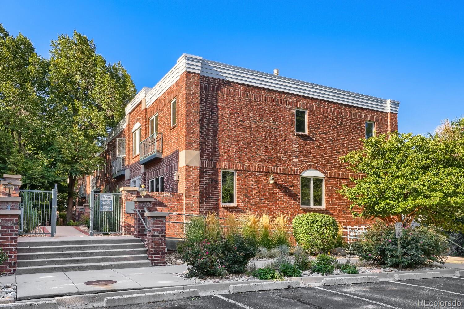 MLS Image #2 for 2660 s university boulevard,denver, Colorado
