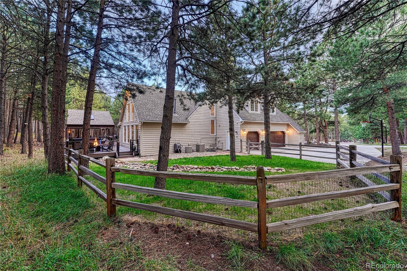 MLS Image #39 for 165  king arthurs knoll,monument, Colorado