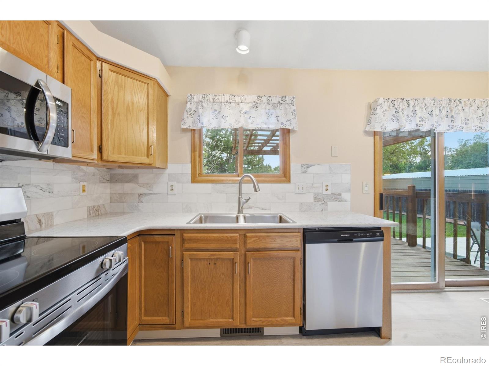 MLS Image #9 for 2331  hampshire court,fort collins, Colorado