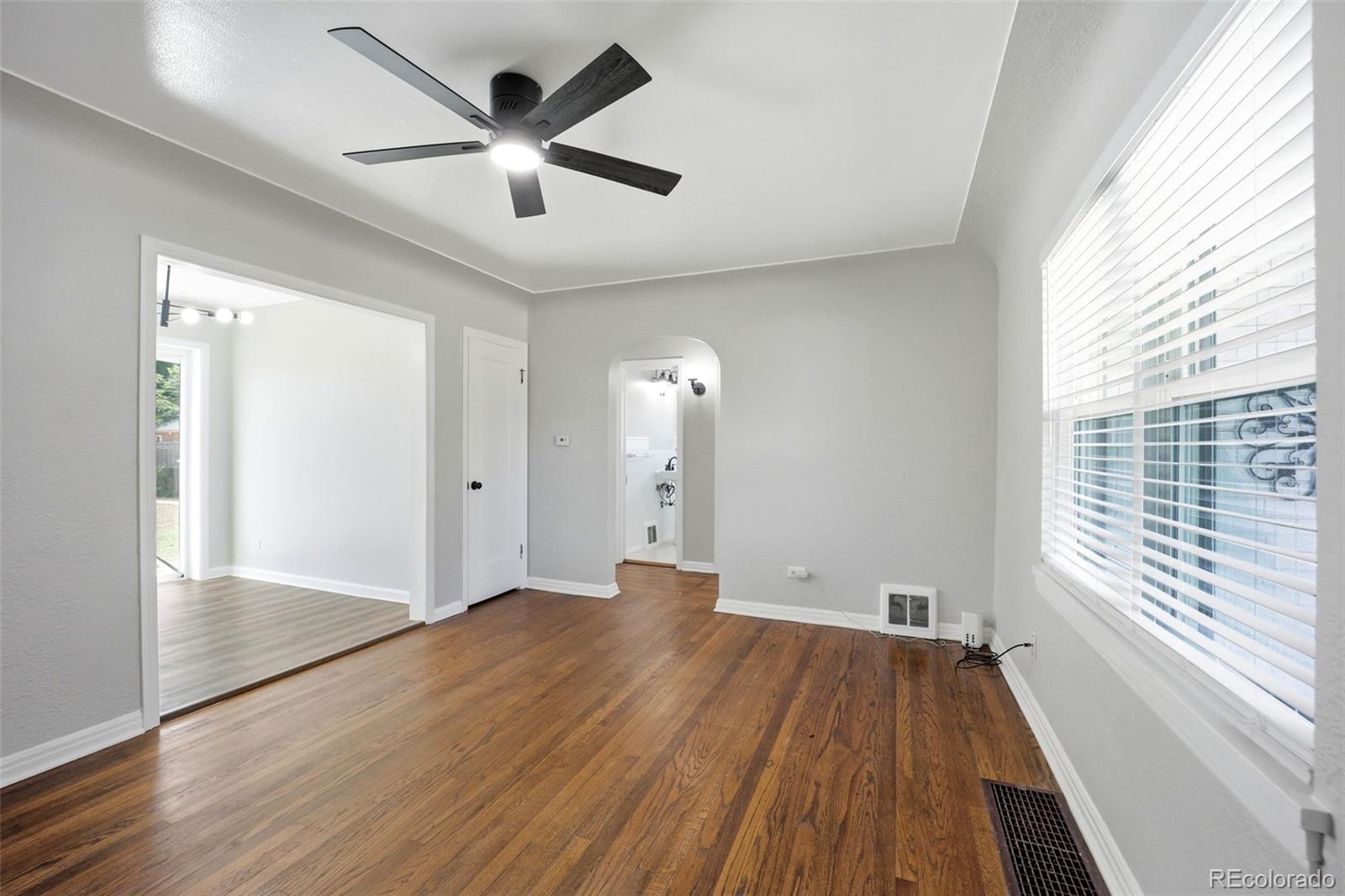 MLS Image #11 for 1444  willow street,denver, Colorado