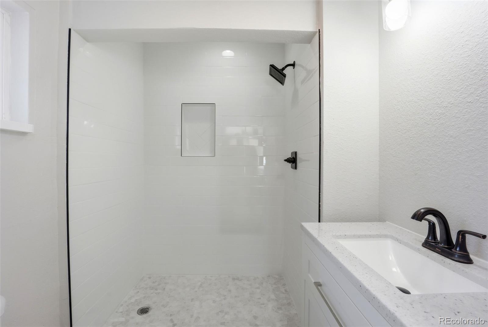 MLS Image #17 for 1444  willow street,denver, Colorado