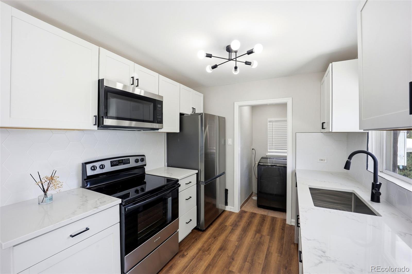 MLS Image #28 for 1444  willow street,denver, Colorado