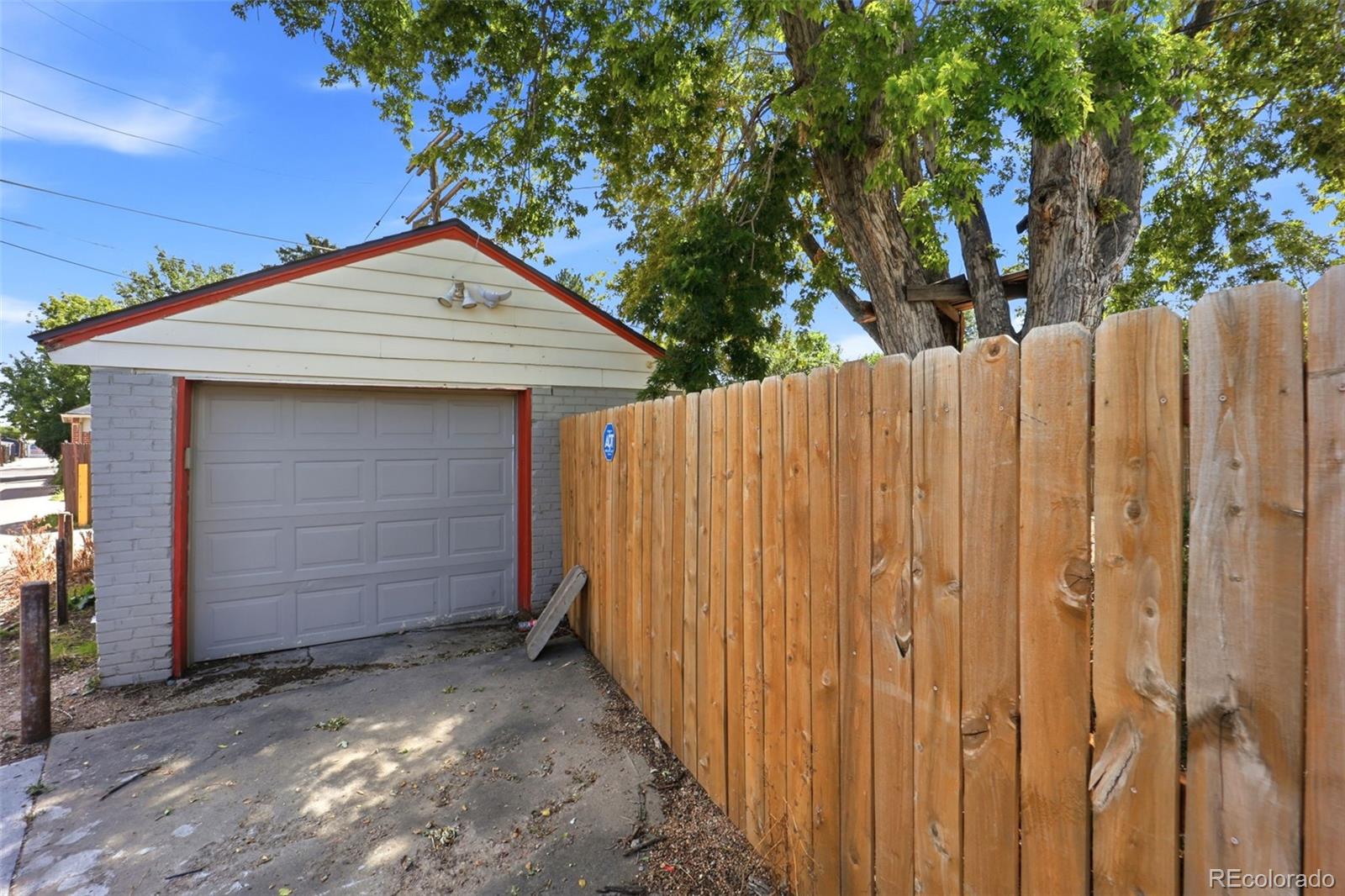 MLS Image #36 for 1444  willow street,denver, Colorado