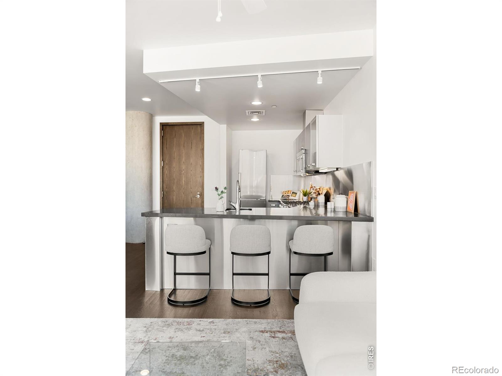 MLS Image #11 for 1200  acoma street 505,denver, Colorado