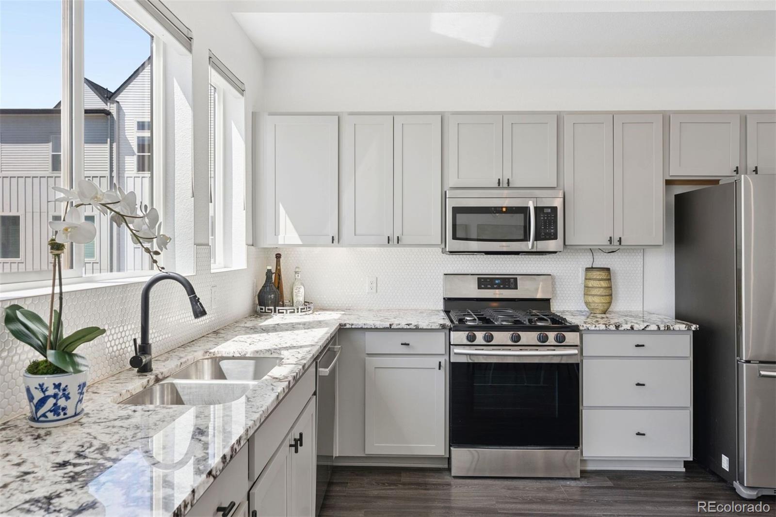 MLS Image #4 for 1651 w 67th circle ,denver, Colorado