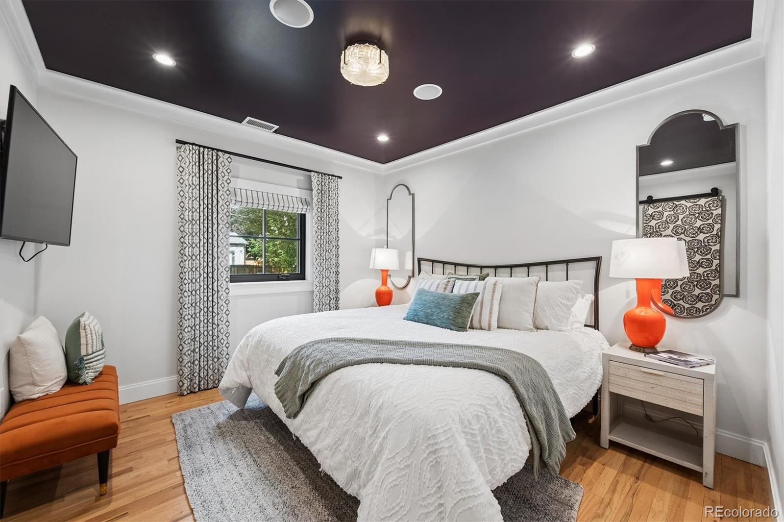 MLS Image #11 for 550 s york street,denver, Colorado