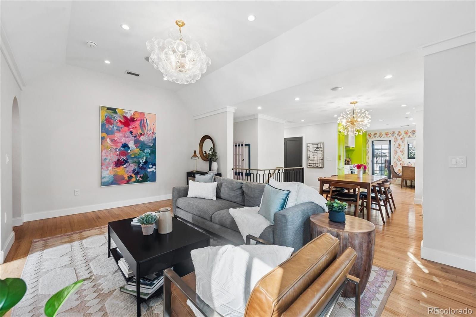 MLS Image #2 for 550 s york street,denver, Colorado