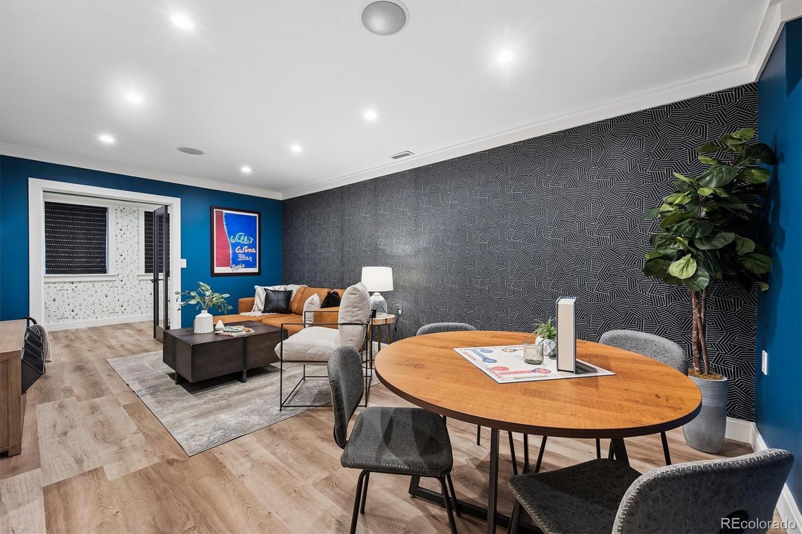 MLS Image #23 for 550 s york street,denver, Colorado
