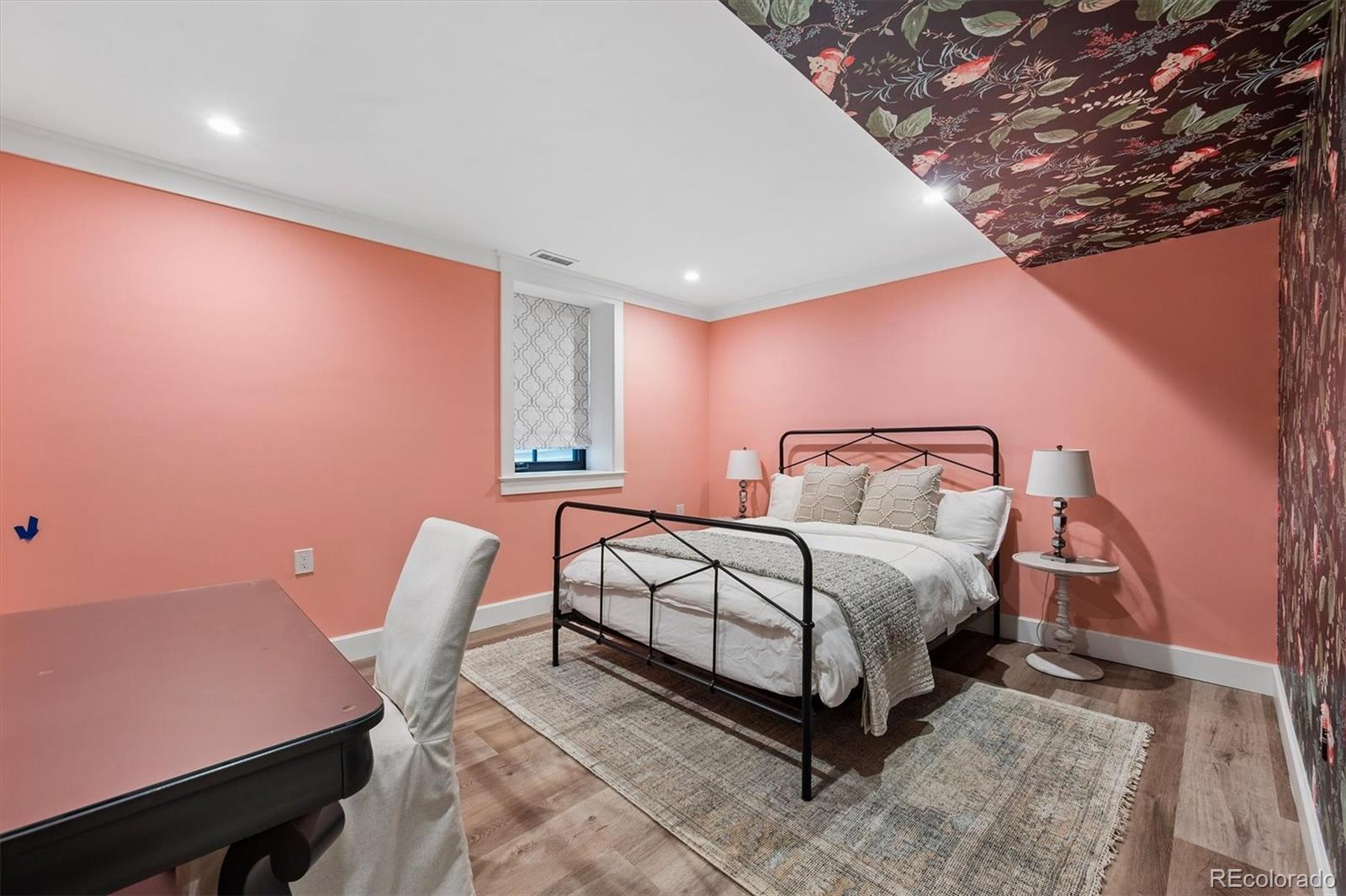 MLS Image #26 for 550 s york street,denver, Colorado