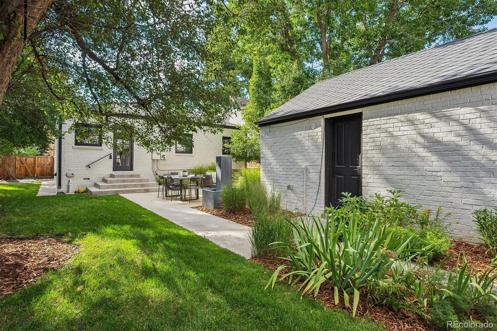 MLS Image #32 for 550 s york street,denver, Colorado