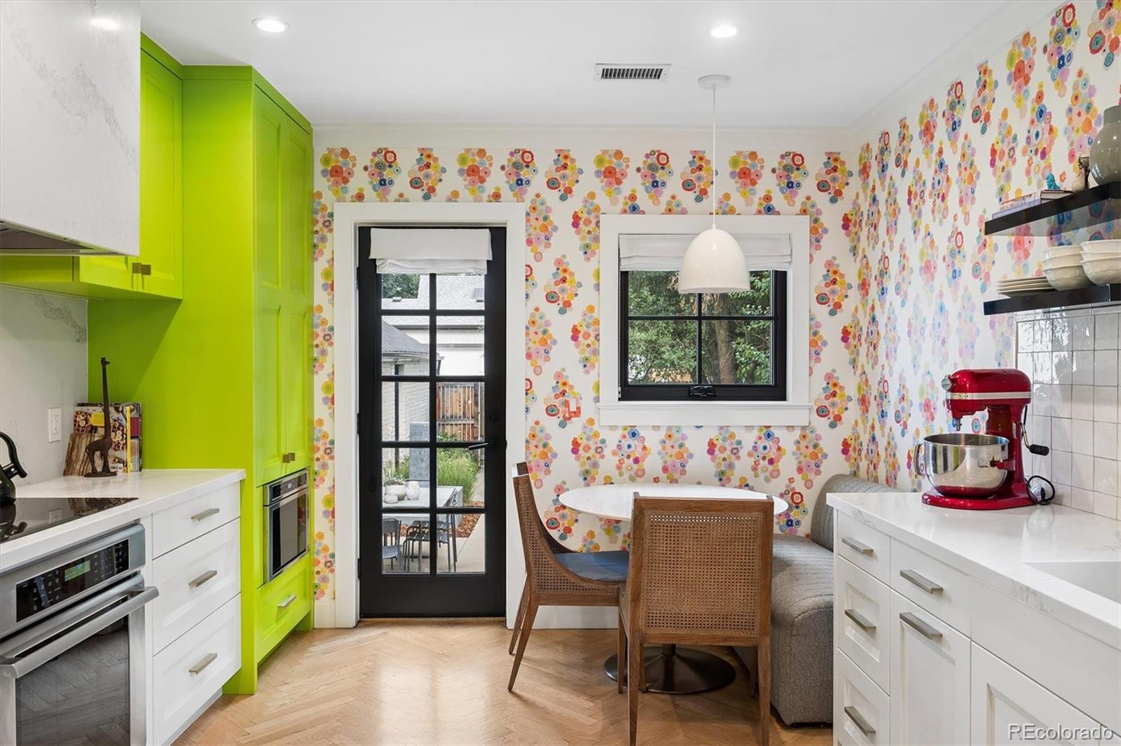 MLS Image #8 for 550 s york street,denver, Colorado