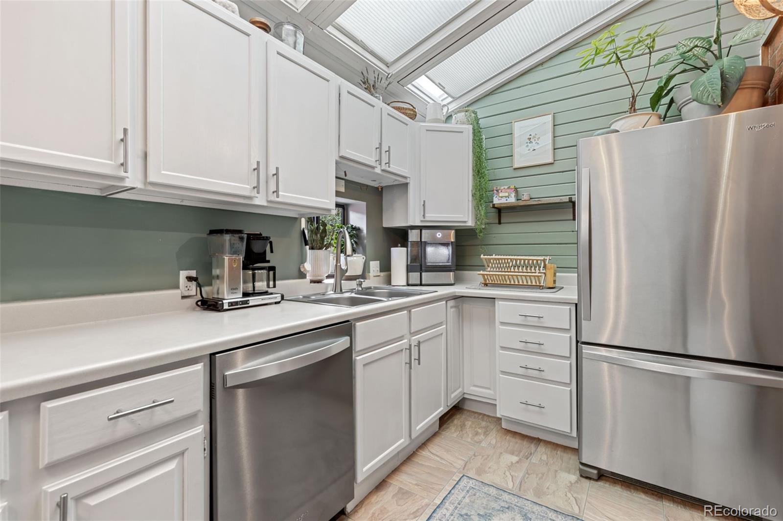 MLS Image #8 for 812  sir galahad drive,lafayette, Colorado