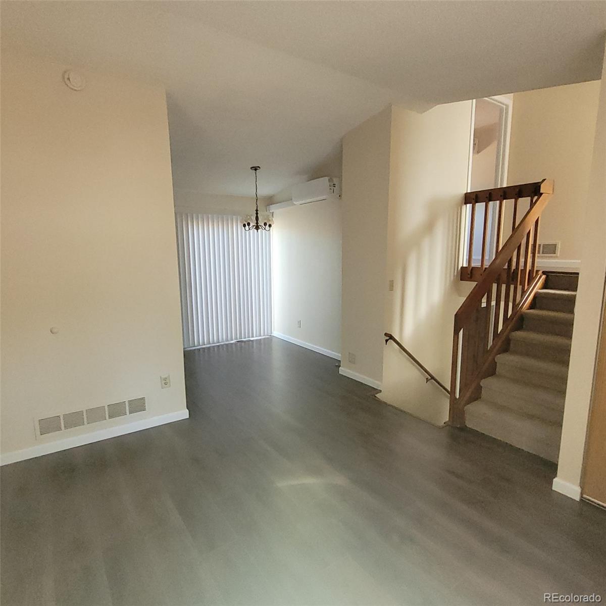 MLS Image #3 for 4692 s pagosa circle,aurora, Colorado