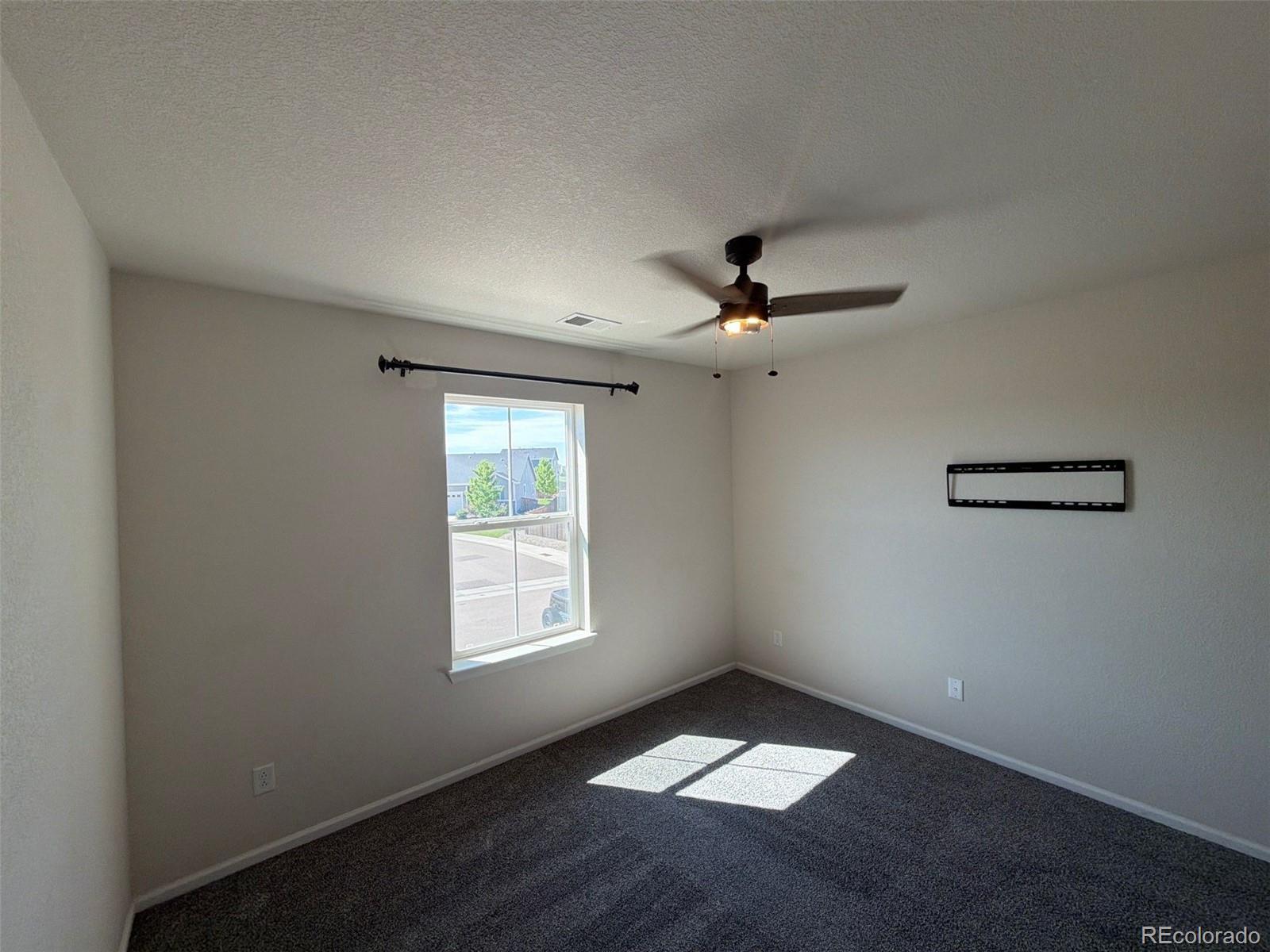 MLS Image #11 for 951 n vandriver way,aurora, Colorado