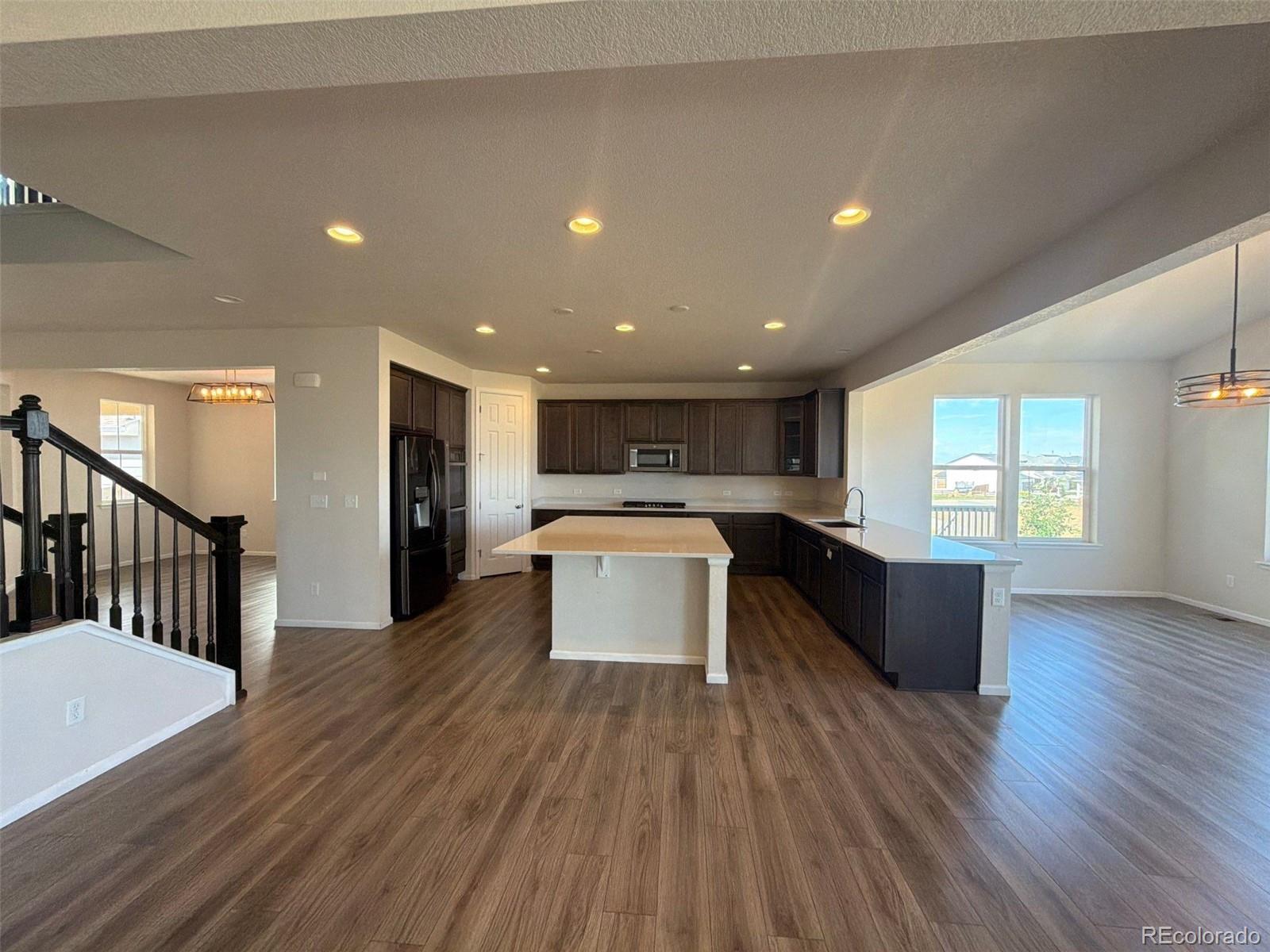 MLS Image #6 for 951 n vandriver way,aurora, Colorado