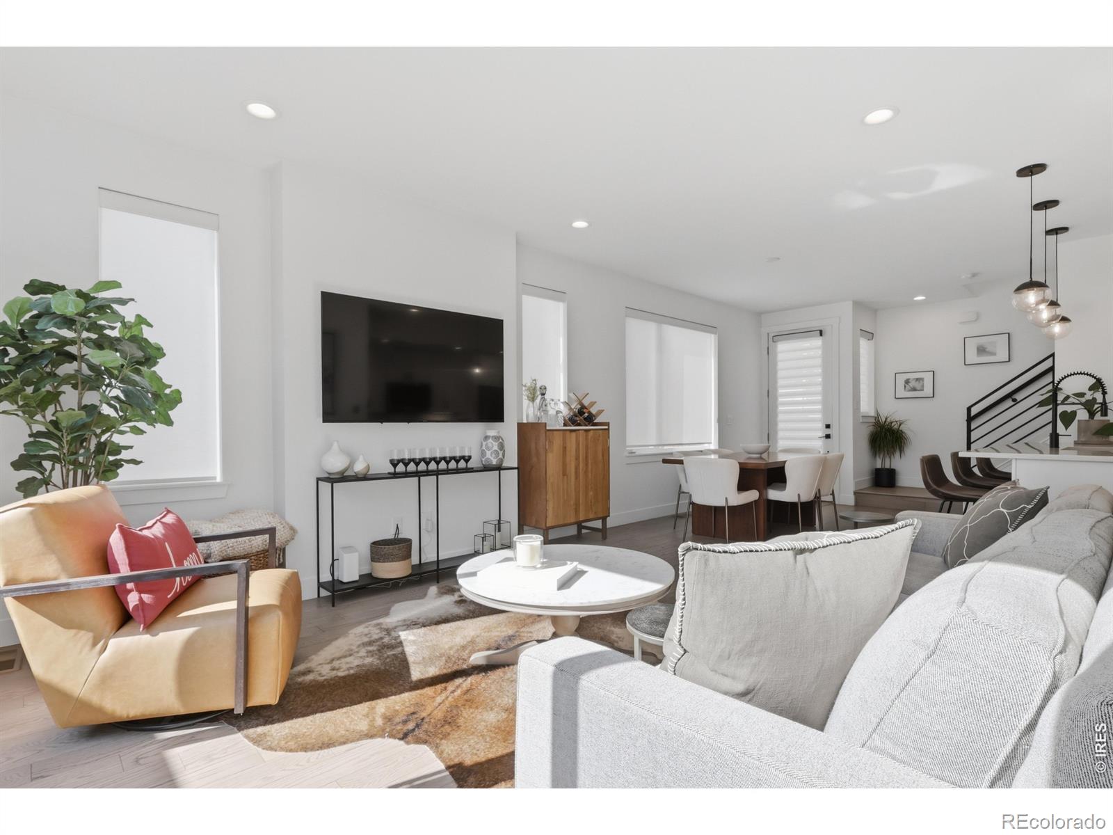 MLS Image #5 for 1368  yates street 2,denver, Colorado