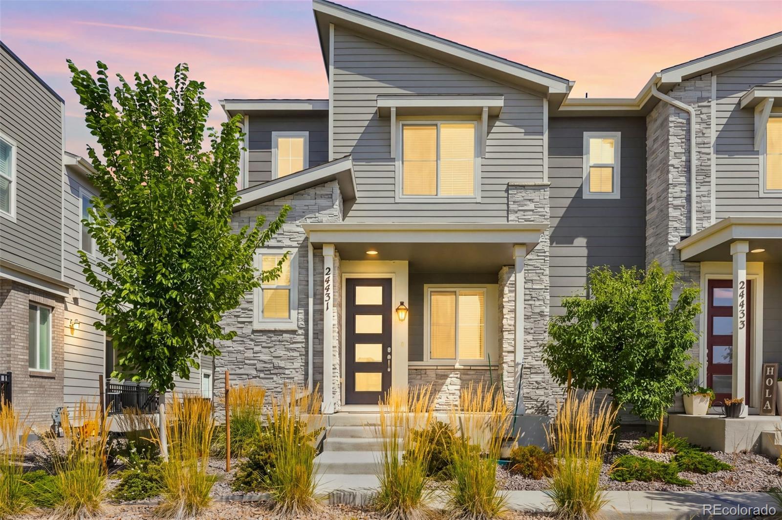 MLS Image #2 for 24431 e 41st avenue,aurora, Colorado