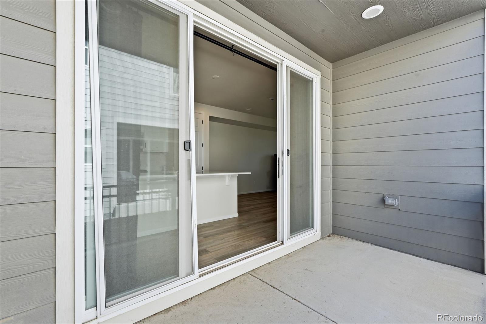MLS Image #26 for 24431 e 41st avenue,aurora, Colorado