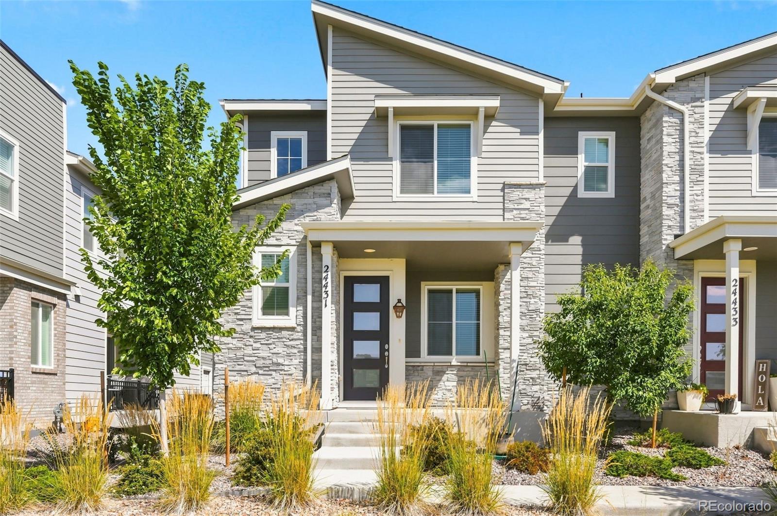 MLS Image #3 for 24431 e 41st avenue,aurora, Colorado