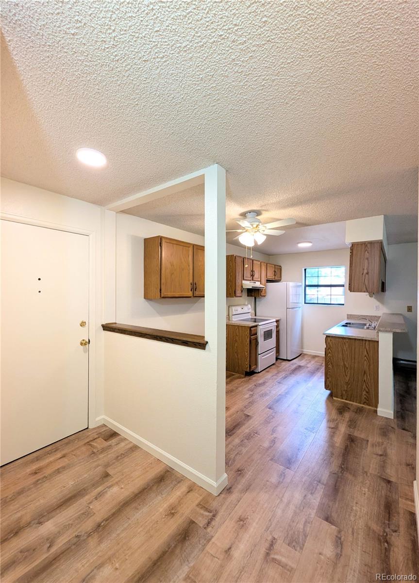 MLS Image #12 for 2440  palmer park boulevard 104,colorado springs, Colorado