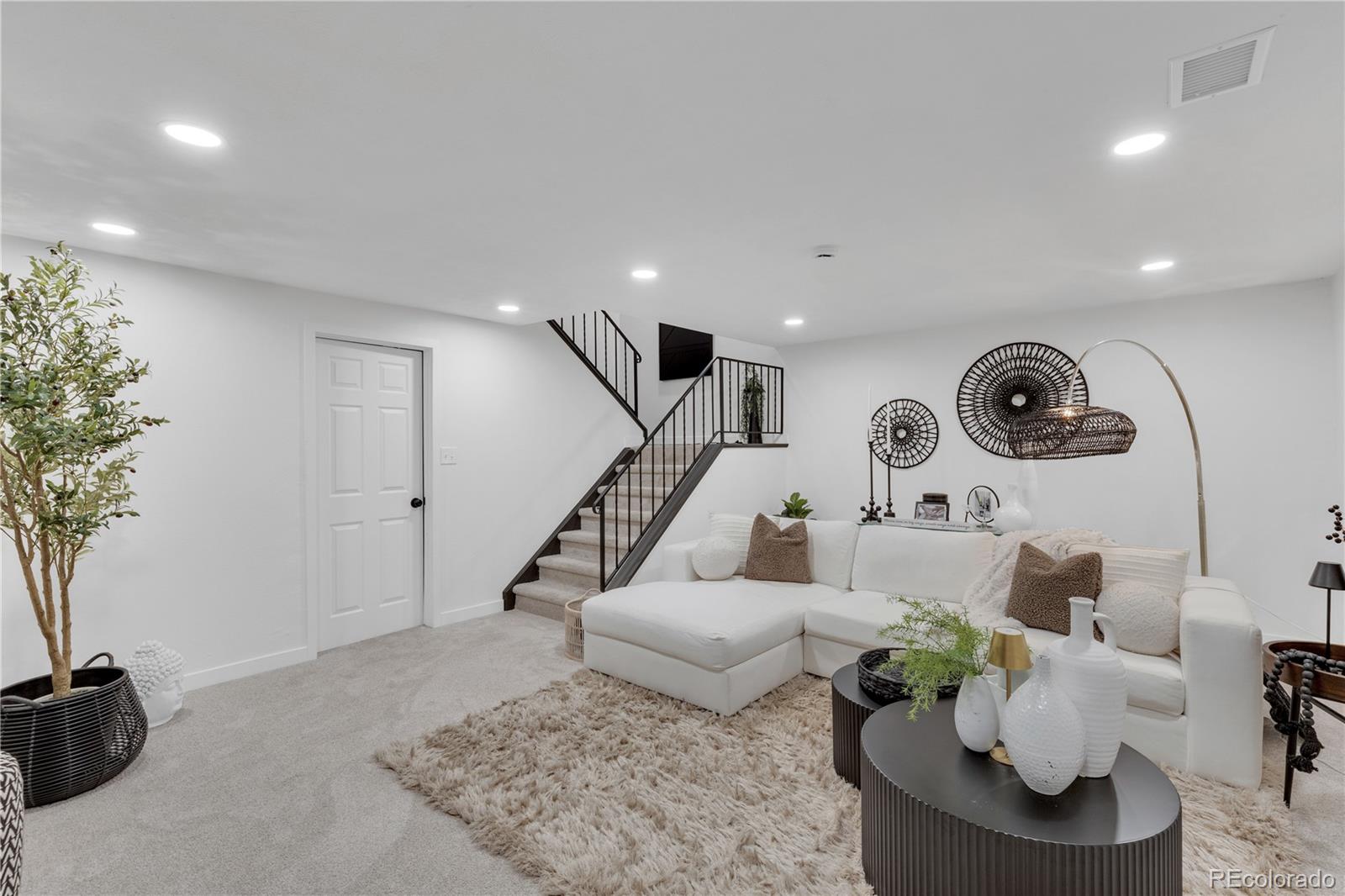MLS Image #29 for 750  tabor street,lakewood, Colorado