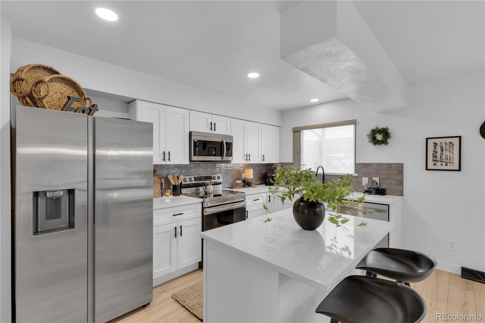 MLS Image #5 for 750  tabor street,lakewood, Colorado