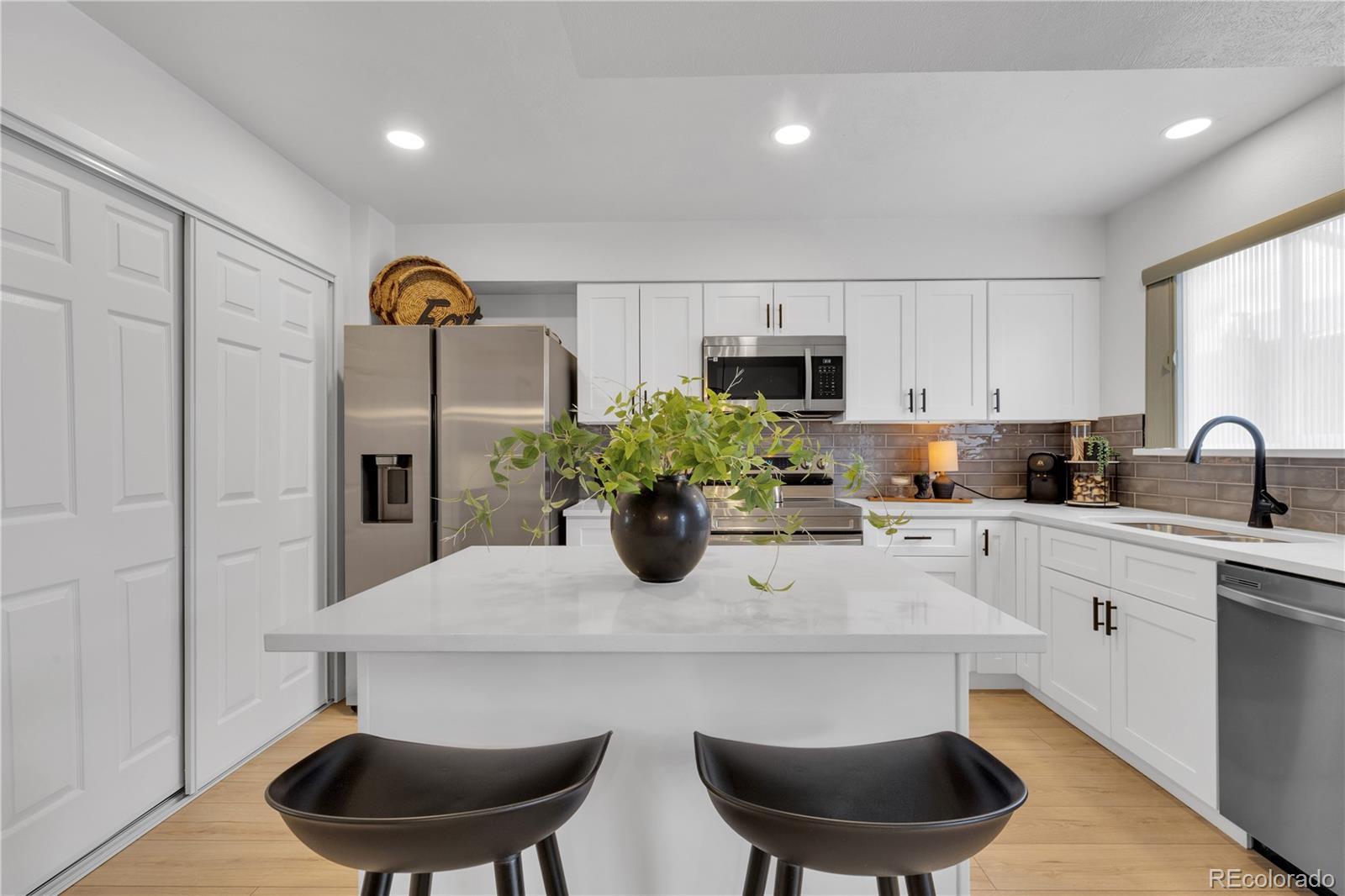 MLS Image #6 for 750  tabor street,lakewood, Colorado