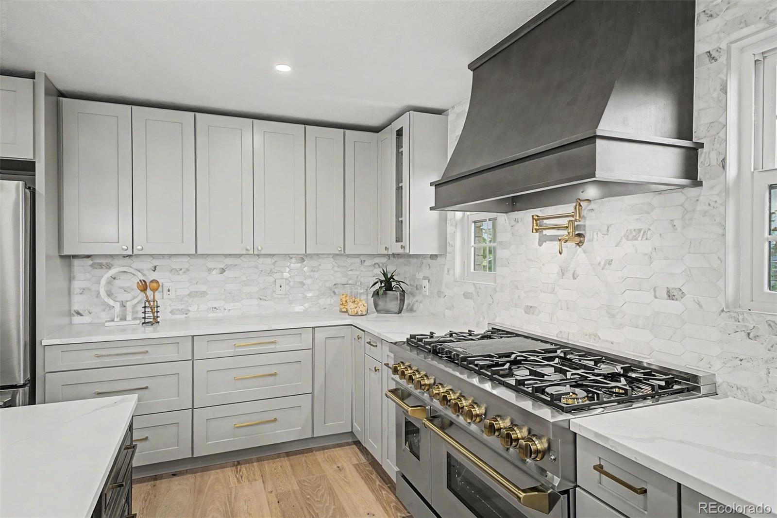 MLS Image #9 for 16920 e easter avenue,foxfield, Colorado
