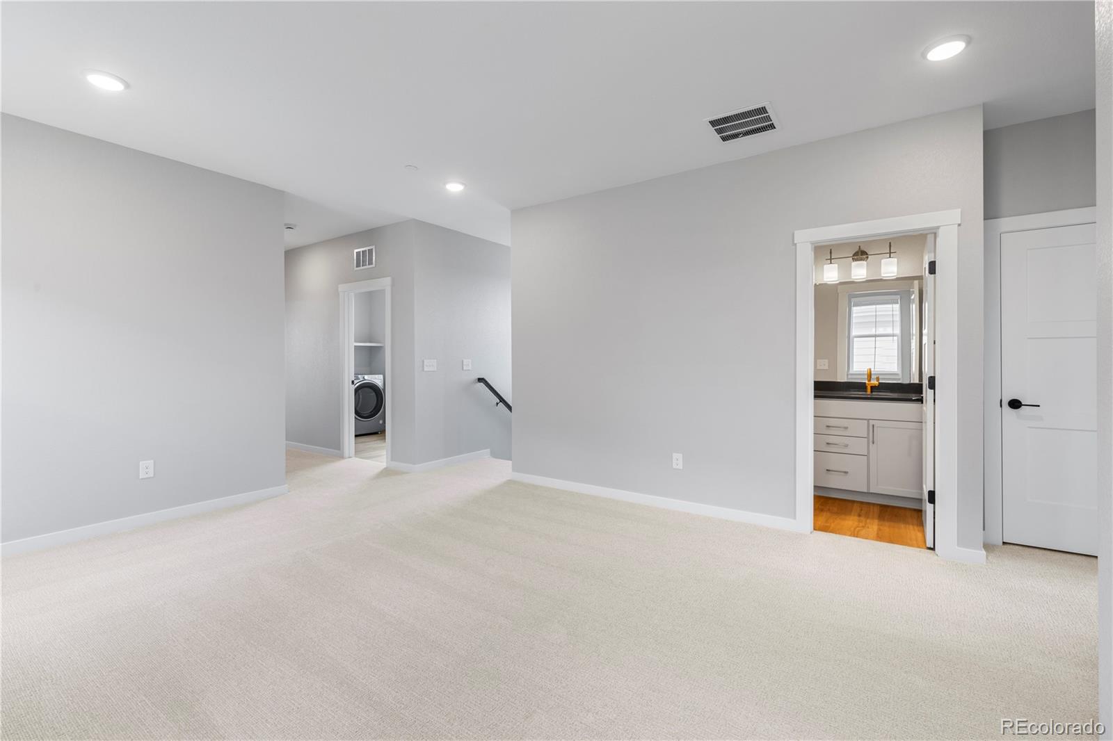 MLS Image #11 for 1845  parade street,erie, Colorado