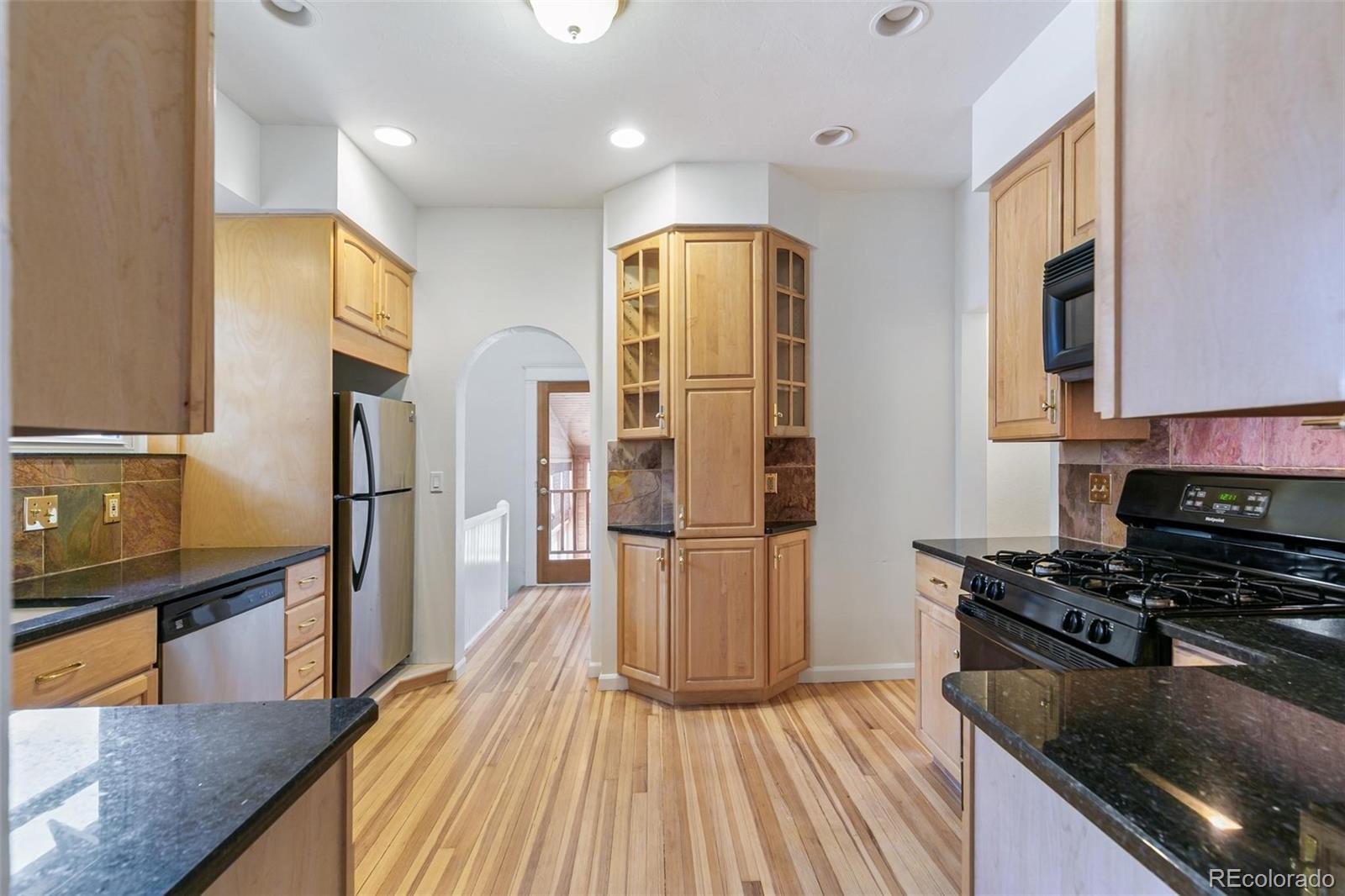MLS Image #7 for 3601 n raleigh street,denver, Colorado