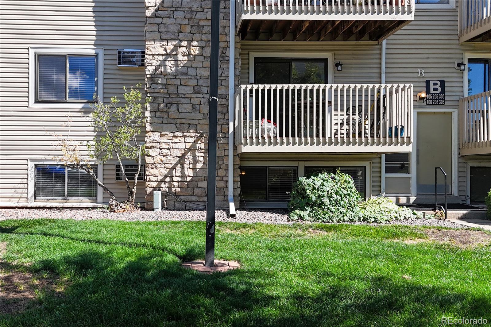 MLS Image #13 for 381 s ames street,lakewood, Colorado