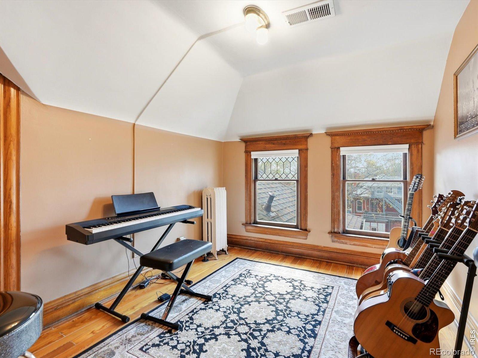 MLS Image #34 for 1121 n humboldt street,denver, Colorado