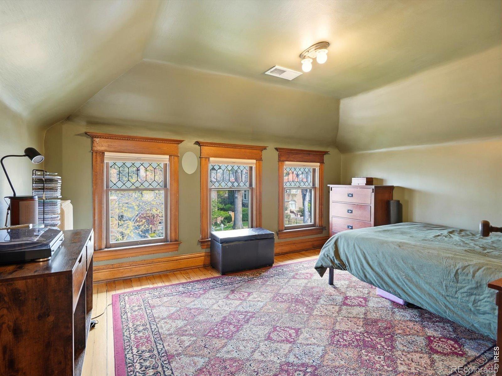 MLS Image #36 for 1121 n humboldt street,denver, Colorado