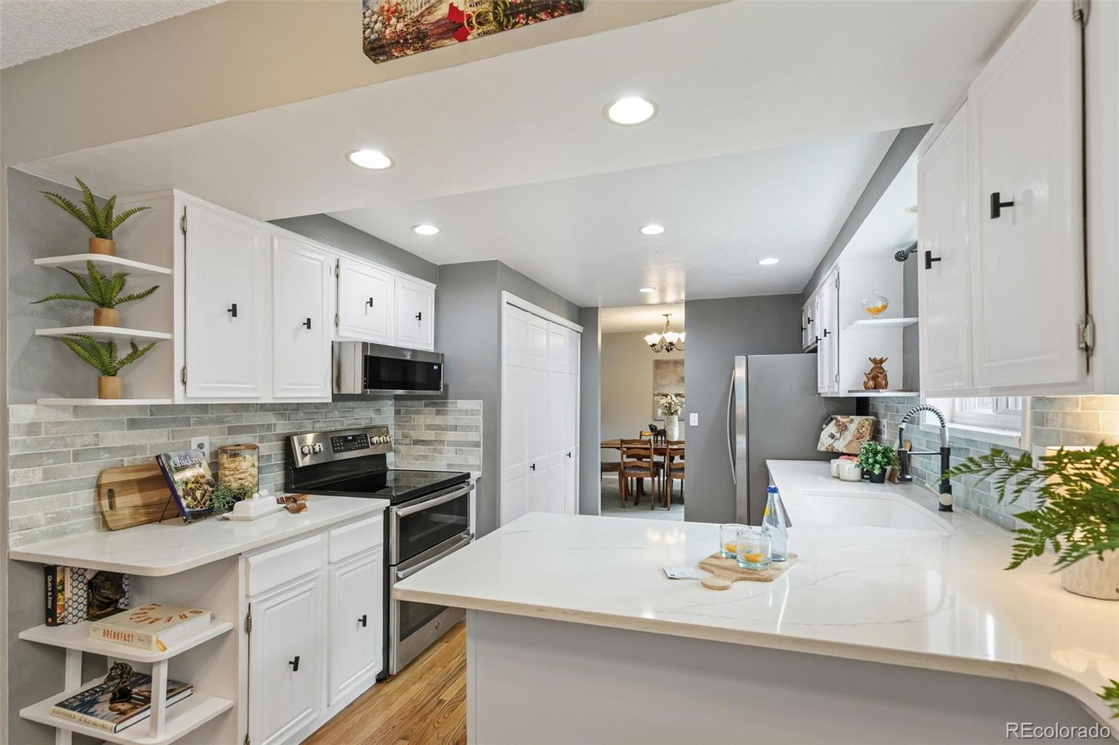 MLS Image #10 for 13608 w 74th place,arvada, Colorado