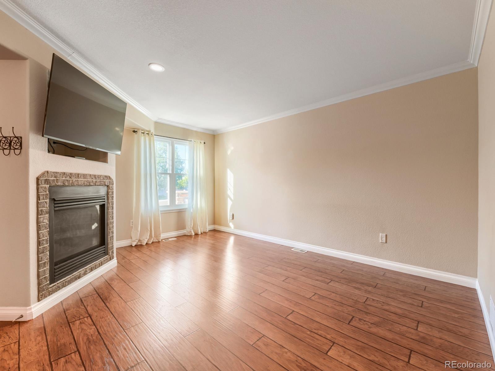 MLS Image #6 for 13227  holly street e,thornton, Colorado