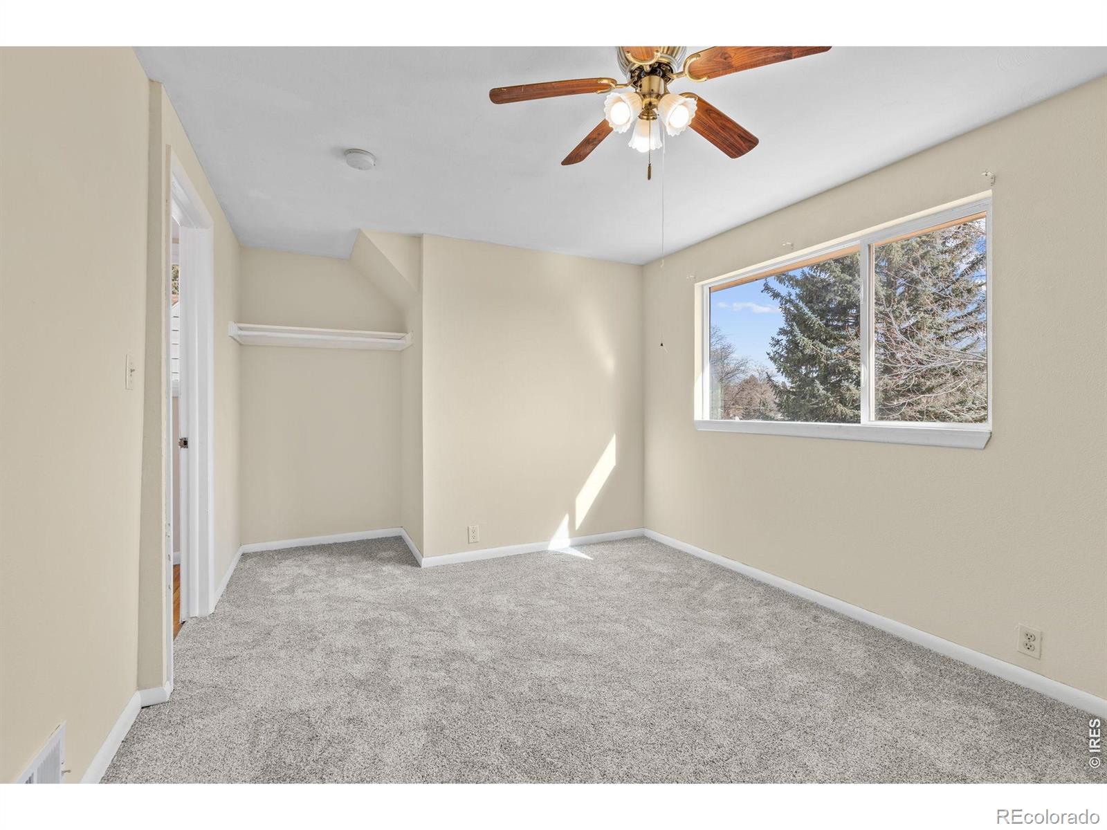 MLS Image #26 for 820  lotus way,broomfield, Colorado