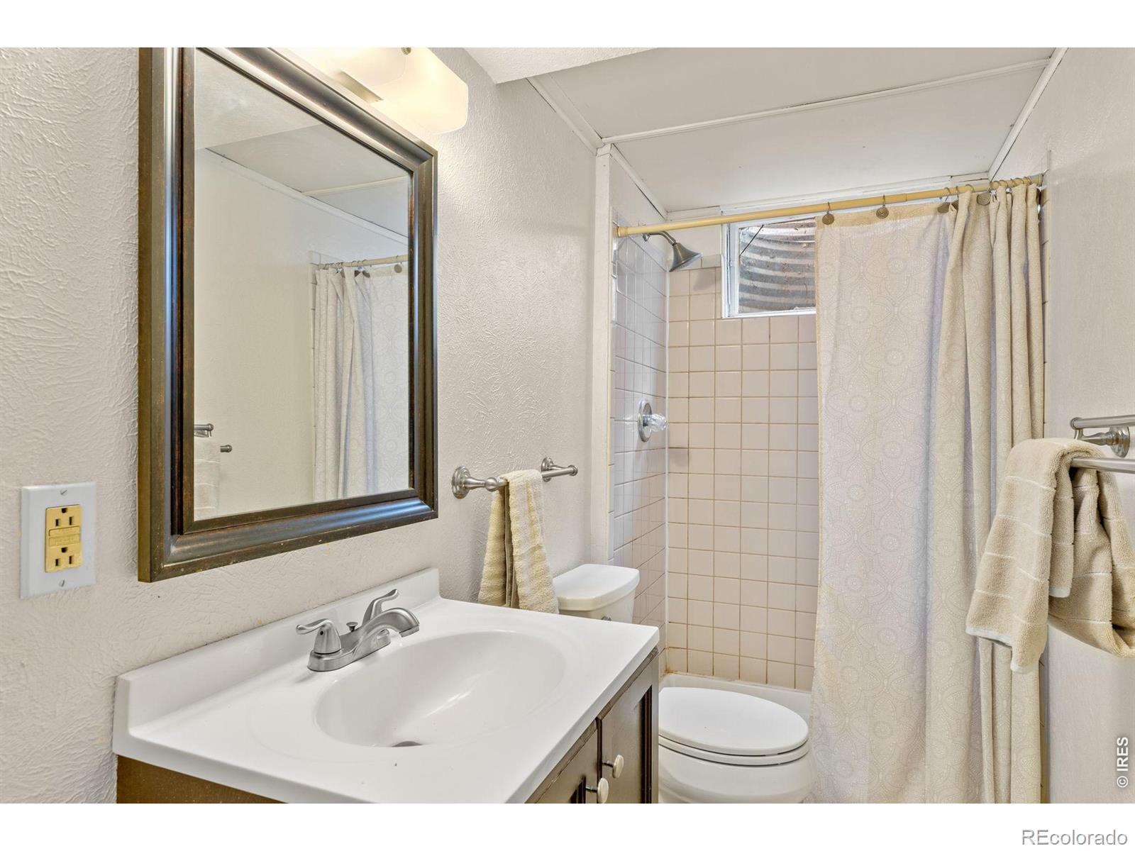 MLS Image #29 for 820  lotus way,broomfield, Colorado