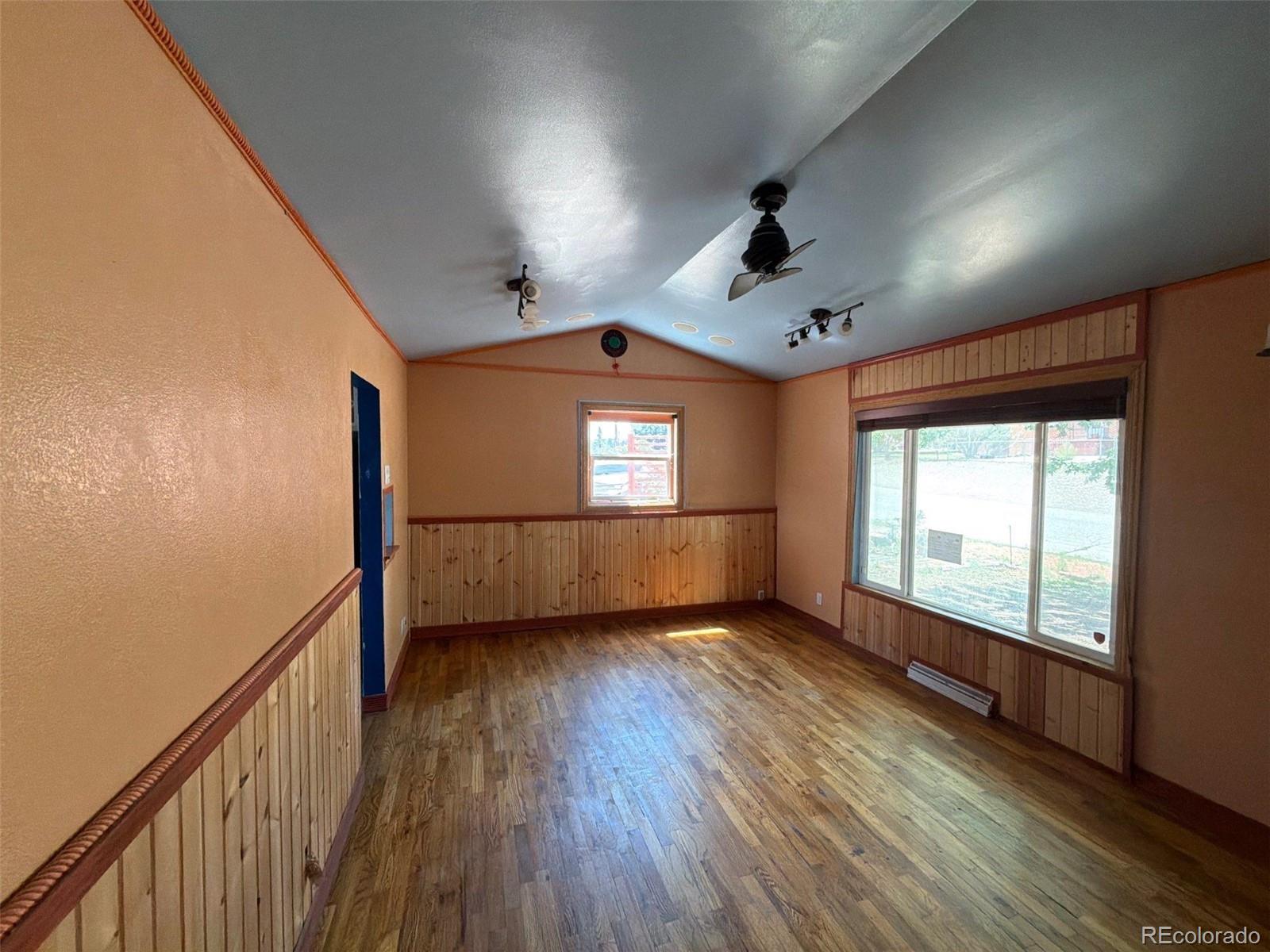 MLS Image #11 for 712  alta street,trinidad, Colorado