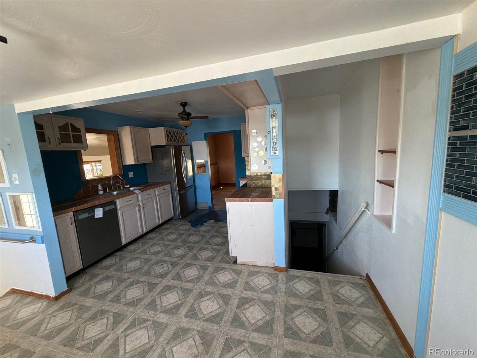 MLS Image #6 for 712  alta street,trinidad, Colorado
