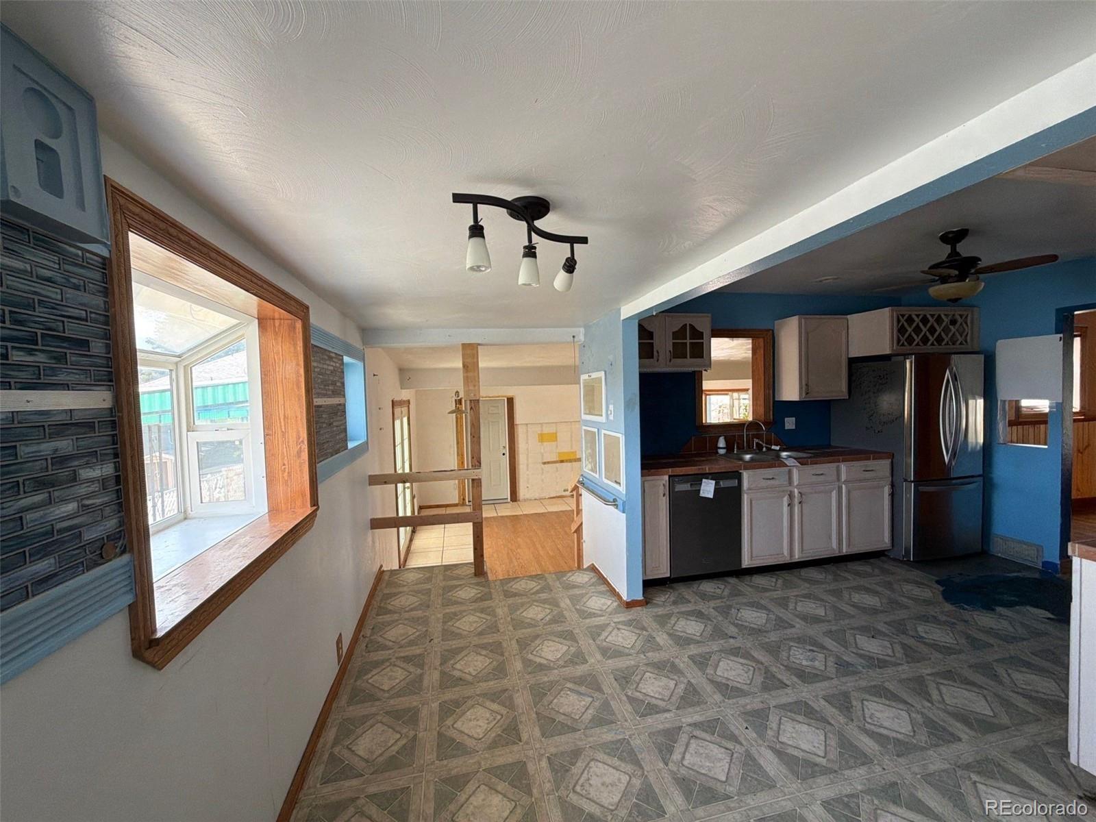 MLS Image #9 for 712  alta street,trinidad, Colorado