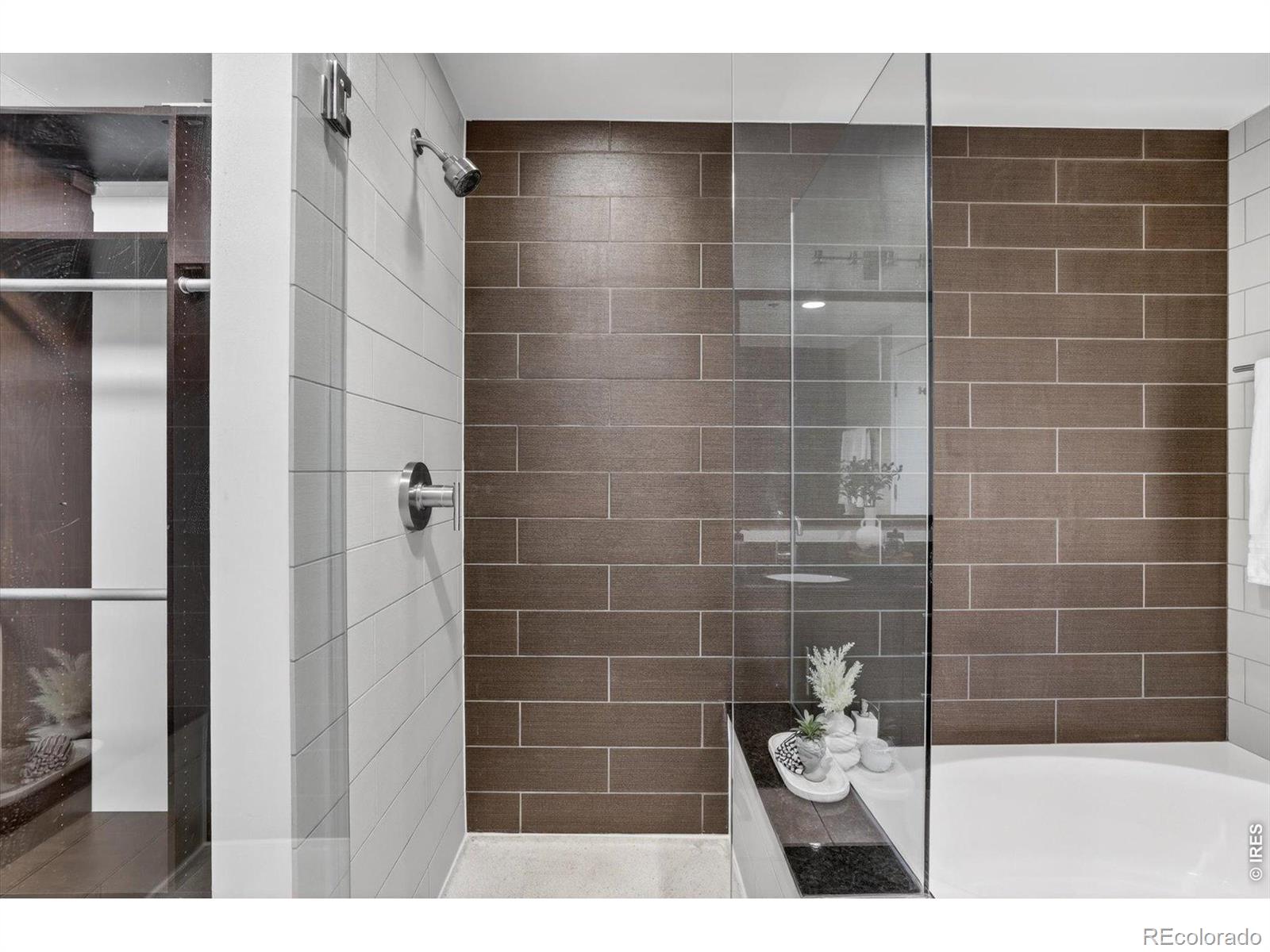 MLS Image #20 for 891  14th street 3902,denver, Colorado