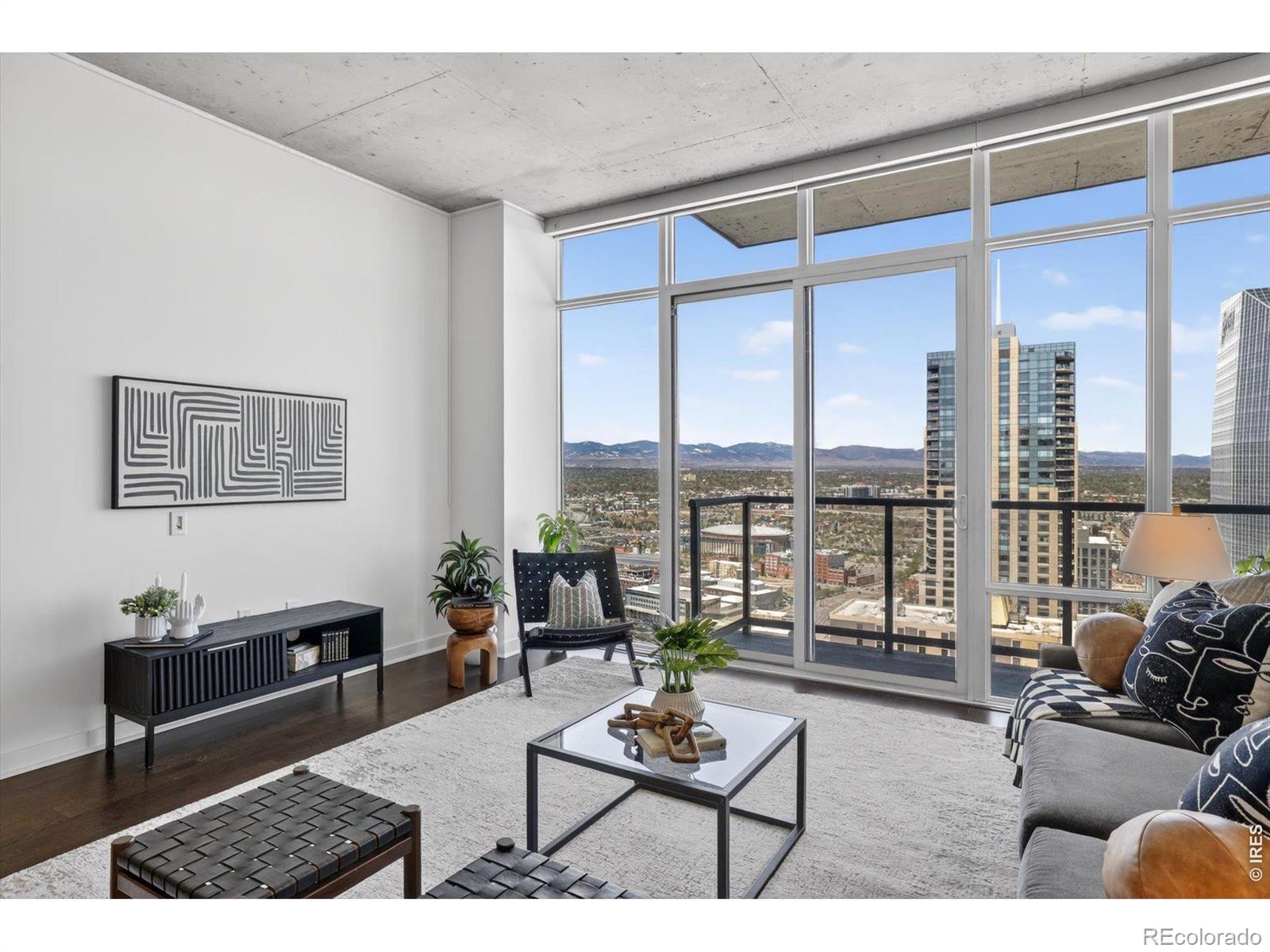 MLS Image #9 for 891  14th street 3902,denver, Colorado