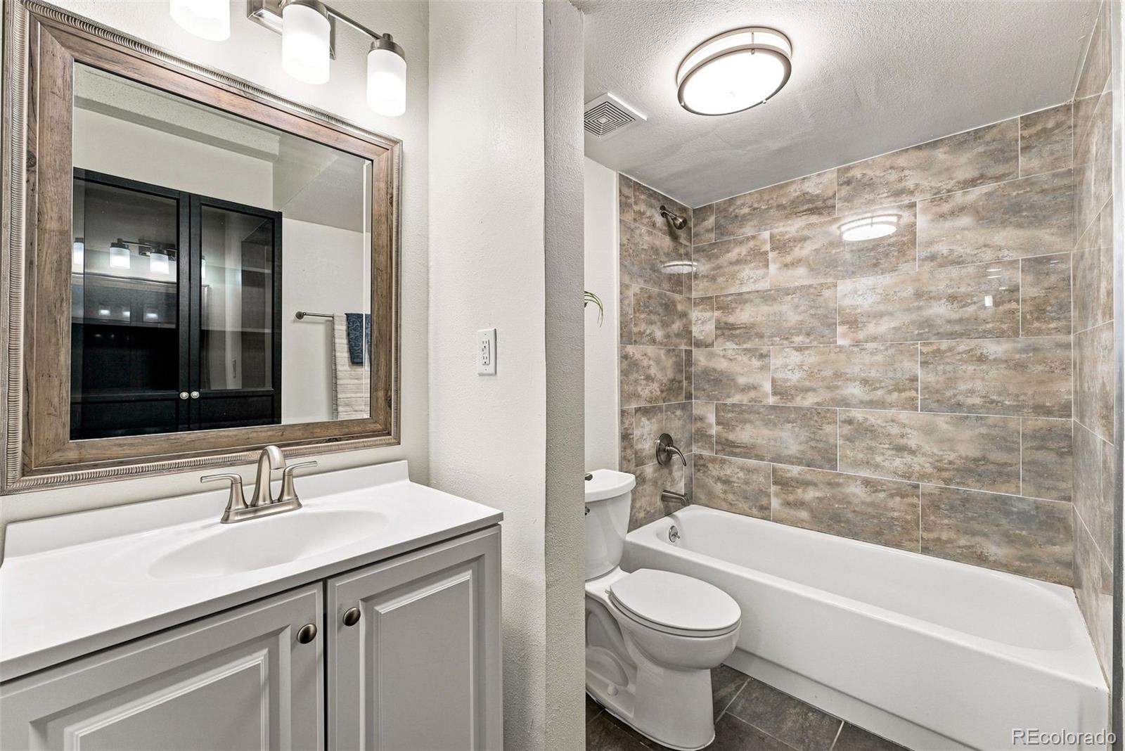 MLS Image #19 for 384 s ironton street 111,aurora, Colorado