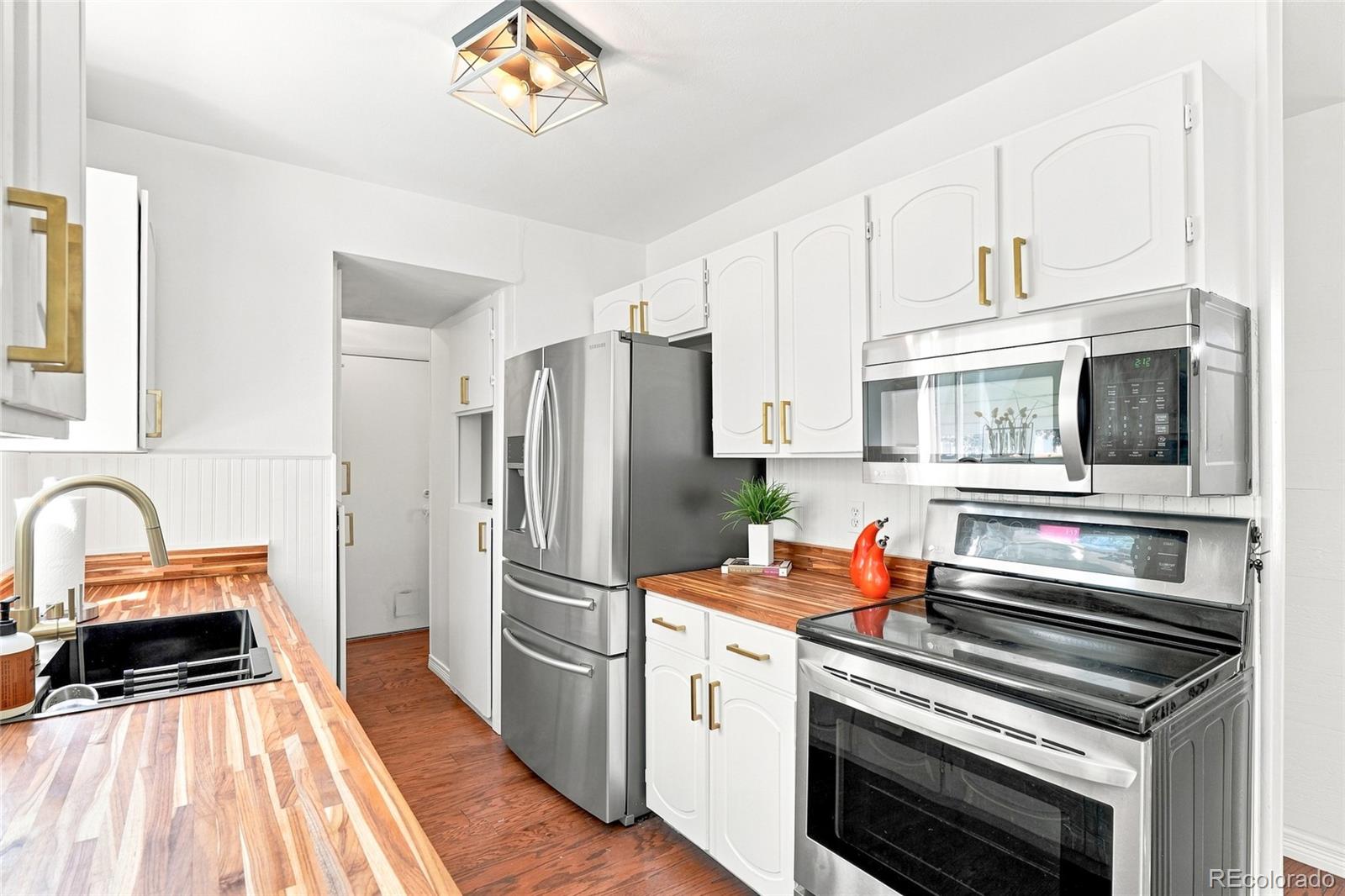MLS Image #10 for 10391 w 107th circle,broomfield, Colorado